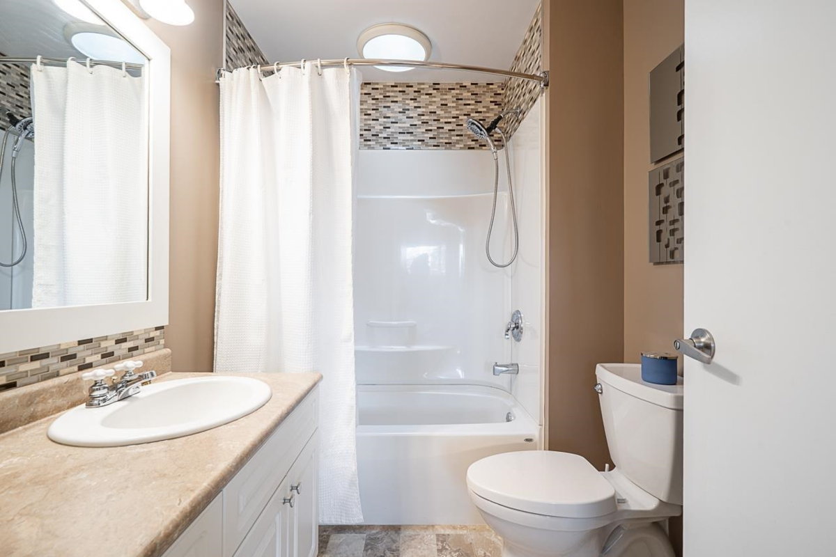 Loft / Bonus Room Photo of 2259 Prairie Avenue, Port Coquitlam, BC