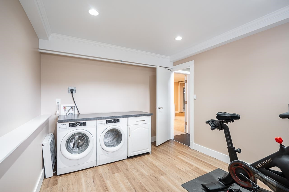 Walk-In Closet Photo of 2259 Prairie Avenue, Port Coquitlam, BC