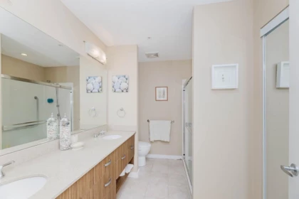 Basement Recreation Room Photo of 241 5160 Davis Bay Road, Sechelt, BC