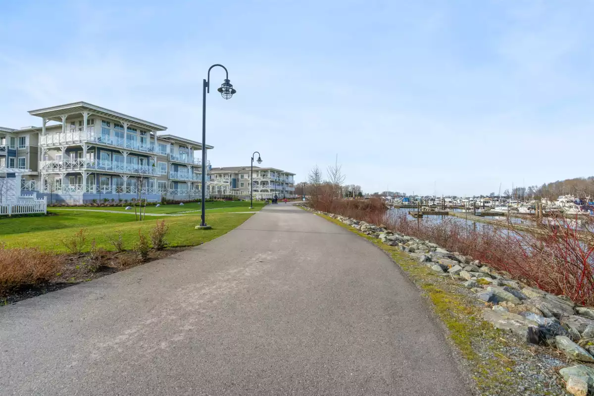 Aerial View of 27 5551 Admiral Way, Ladner, BC