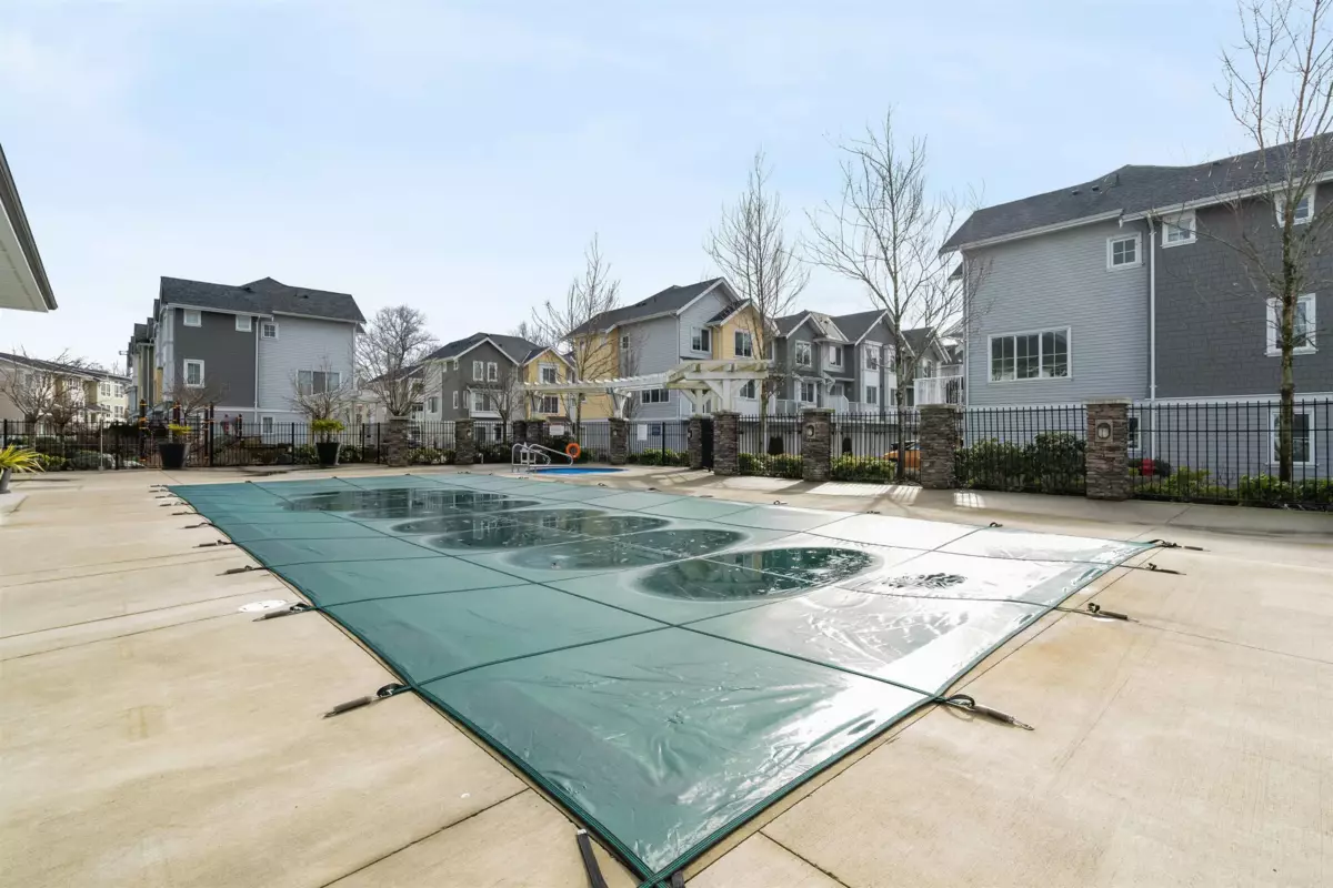 Hot Tub / Spa Photo of 27 5551 Admiral Way, Ladner, BC