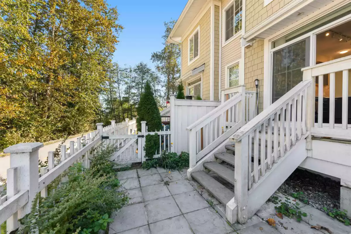 Loft / Bonus Room Photo of 27 5551 Admiral Way, Ladner, BC
