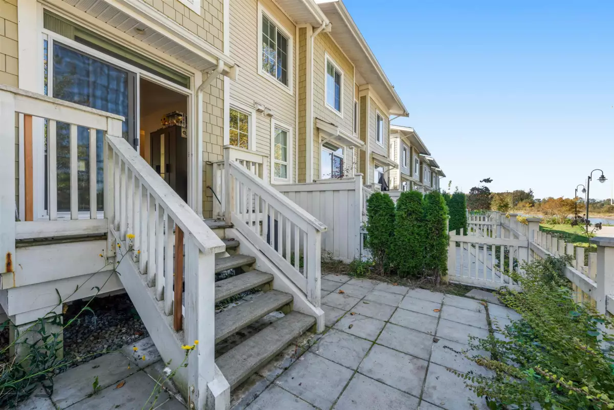 Office / Den Photo of 27 5551 Admiral Way, Ladner, BC