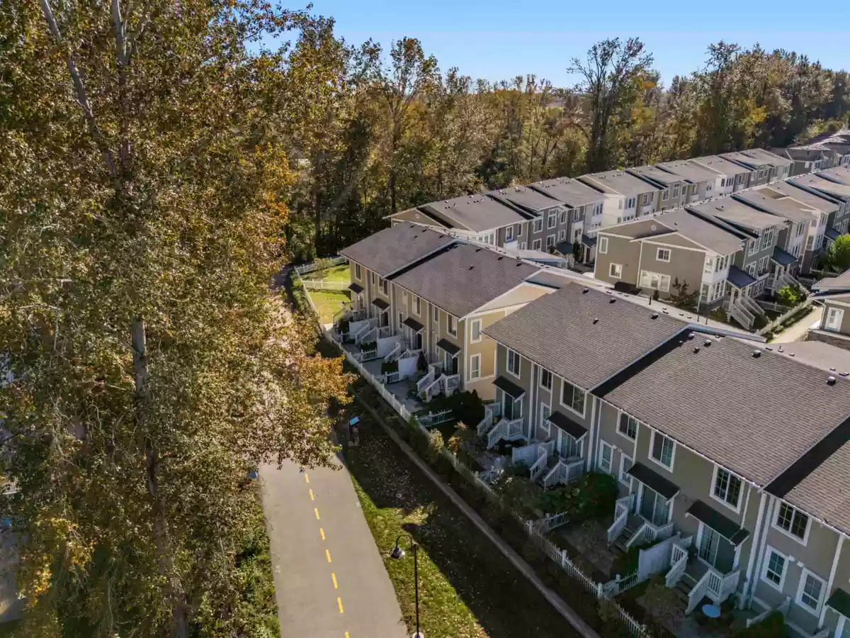 Outdoor Patio Photo of 27 5551 Admiral Way, Ladner, BC