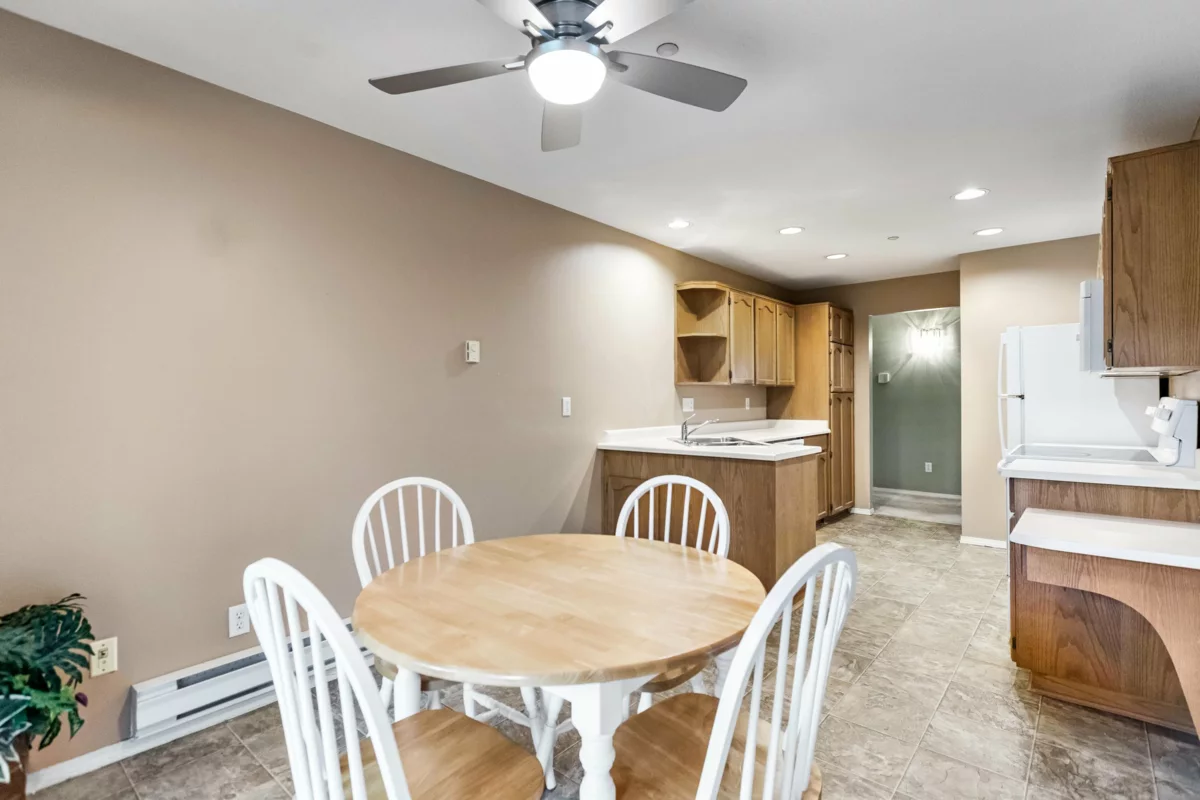 Bedroom 3 Photo of 5 19060 Ford Road, Pitt Meadows, BC