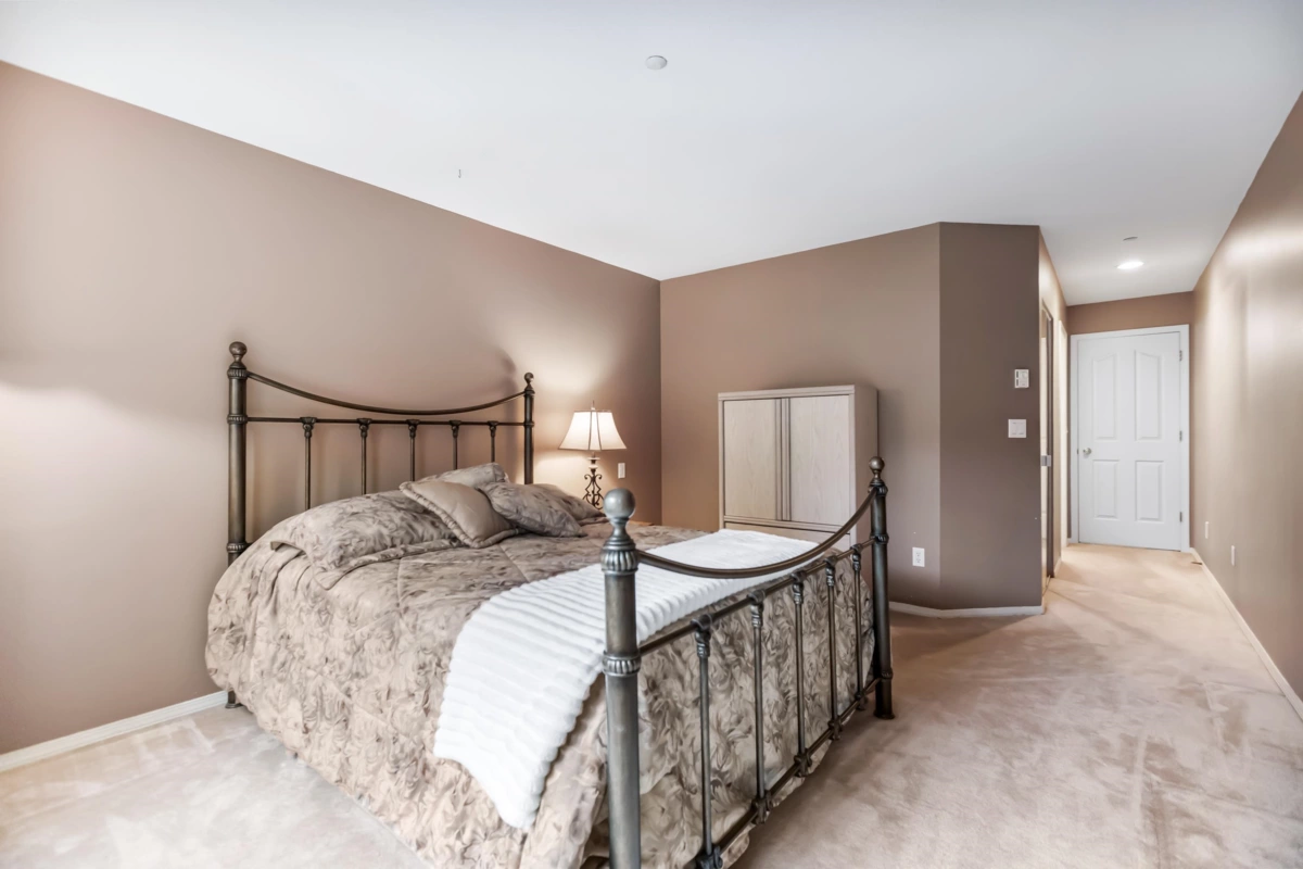 Hallway Photo of 5 19060 Ford Road, Pitt Meadows, BC