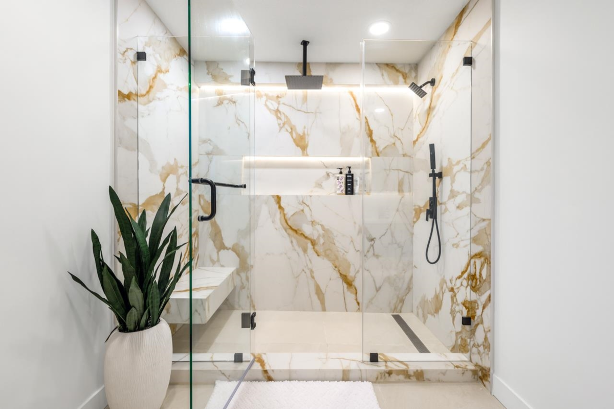 Basement Recreation Room Photo of 22531 Mcclinton Avenue, Richmond, BC