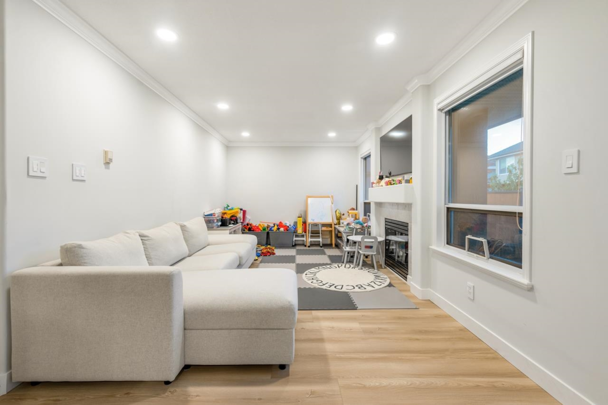 Primary Bathroom Photo of 22531 Mcclinton Avenue, Richmond, BC
