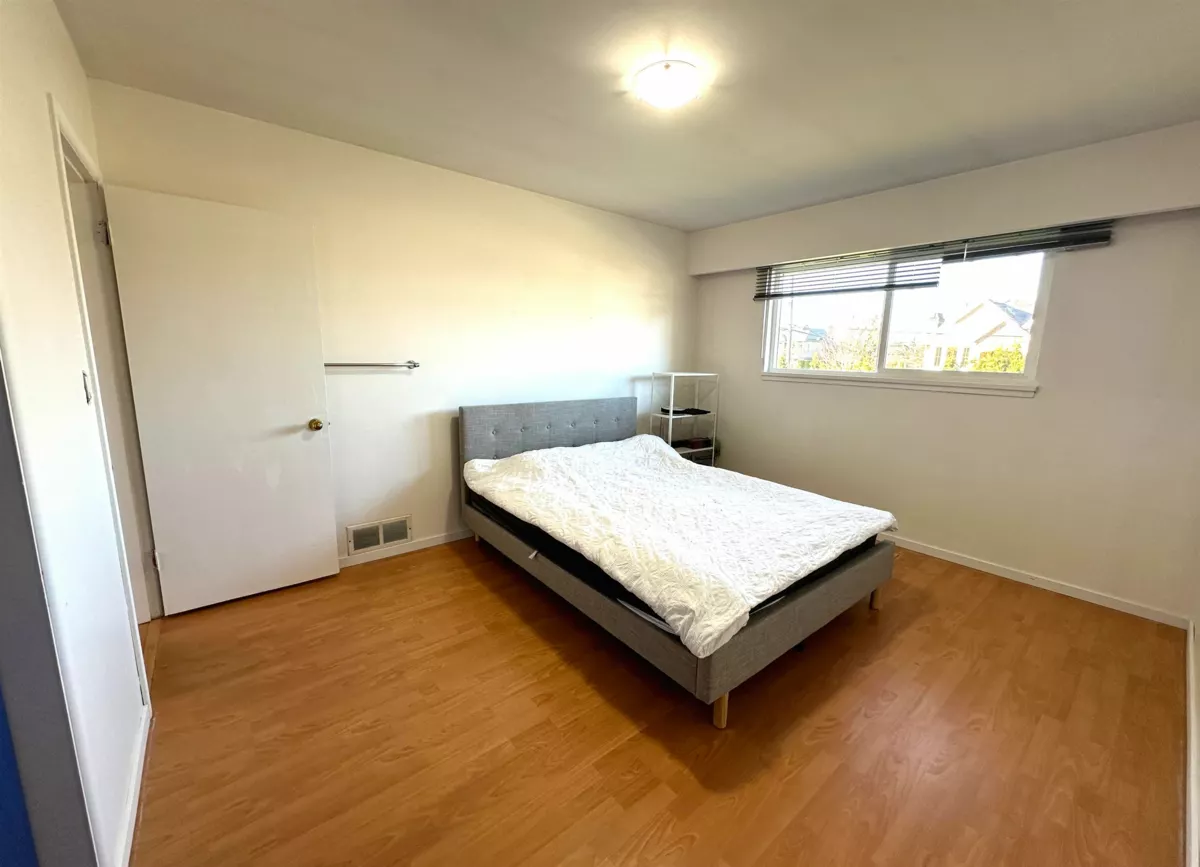 Basement Recreation Room Photo of 9511 Pinewell Crescent, Richmond, BC