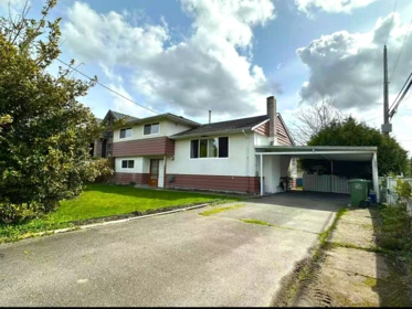 9511 Pinewell Crescent, Richmond, BC