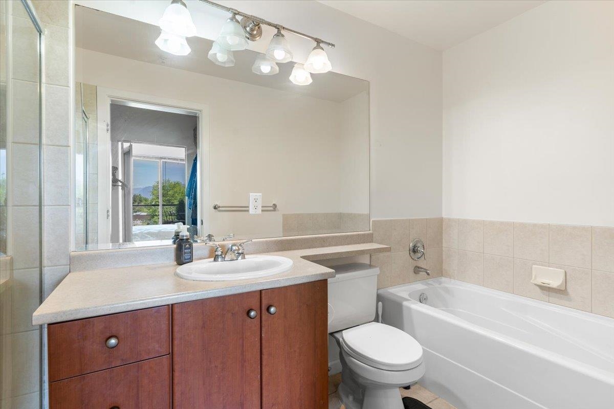 Bedroom 3 Photo of 415 10180 153 Street, Surrey, BC