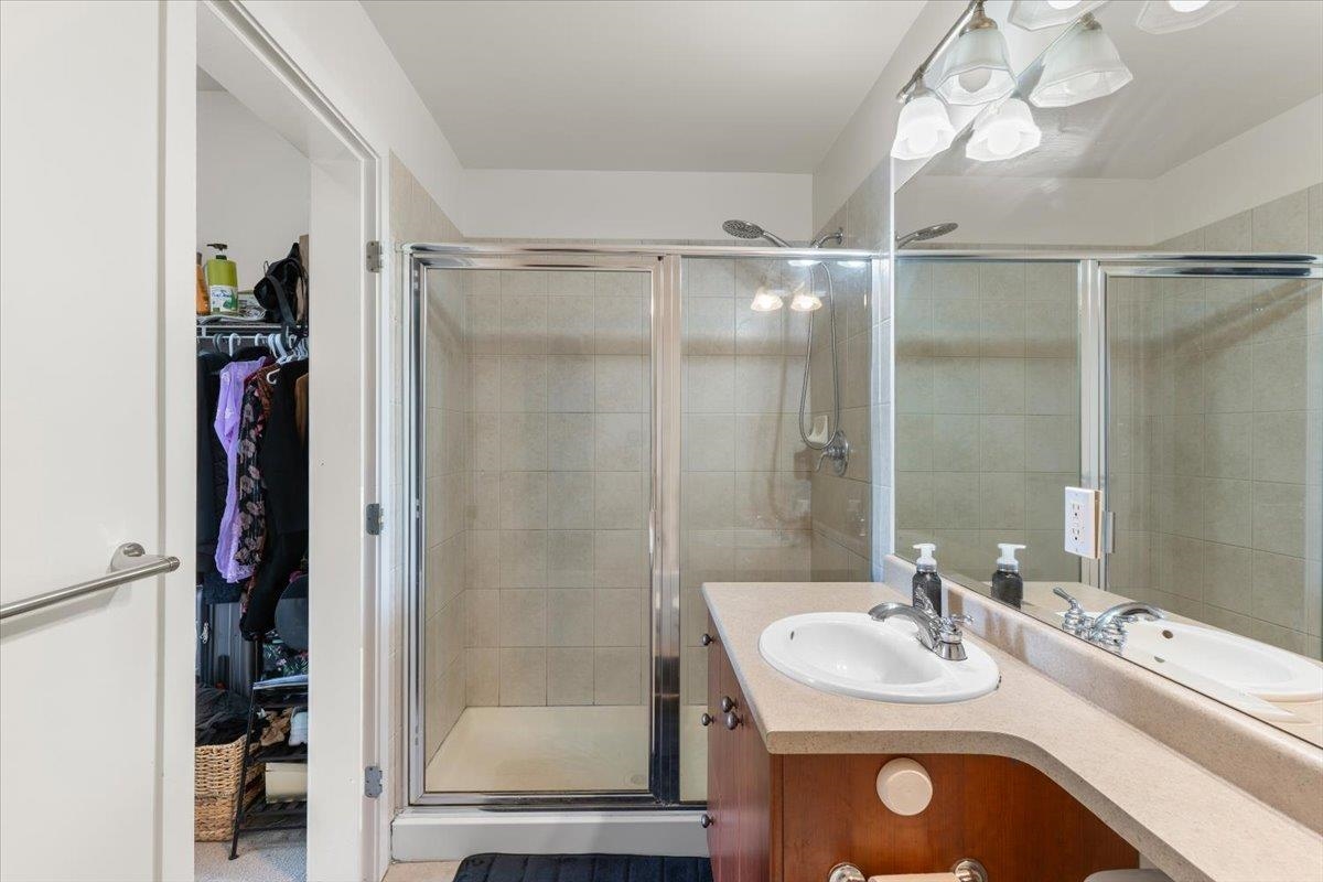 Bedroom 4 Photo of 415 10180 153 Street, Surrey, BC