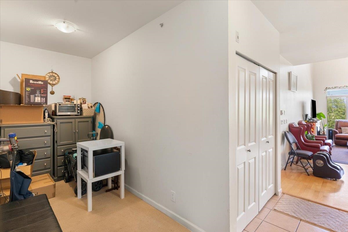 Breakfast Nook Photo of 415 10180 153 Street, Surrey, BC