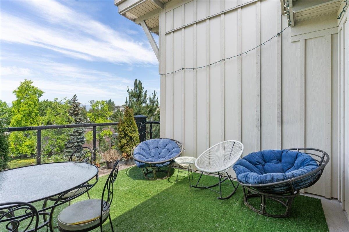 Guest Bathroom Photo of 415 10180 153 Street, Surrey, BC