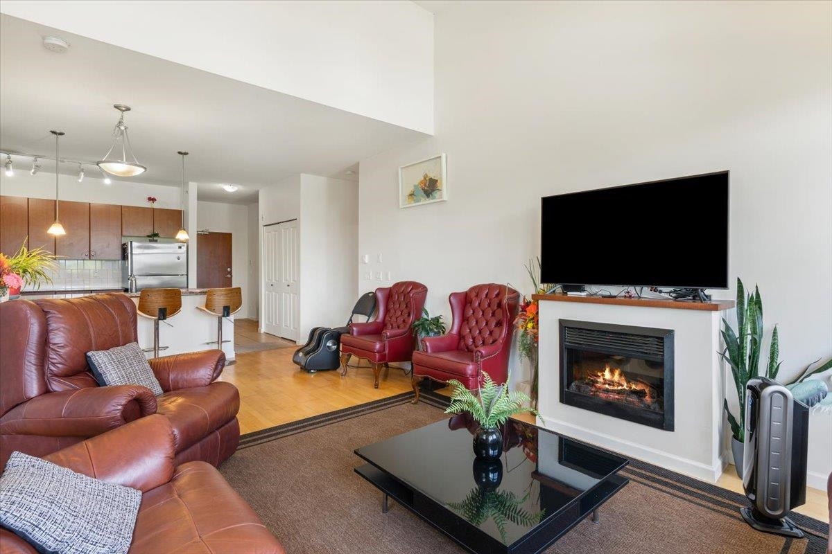 Living Room Photo of 415 10180 153 Street, Surrey, BC