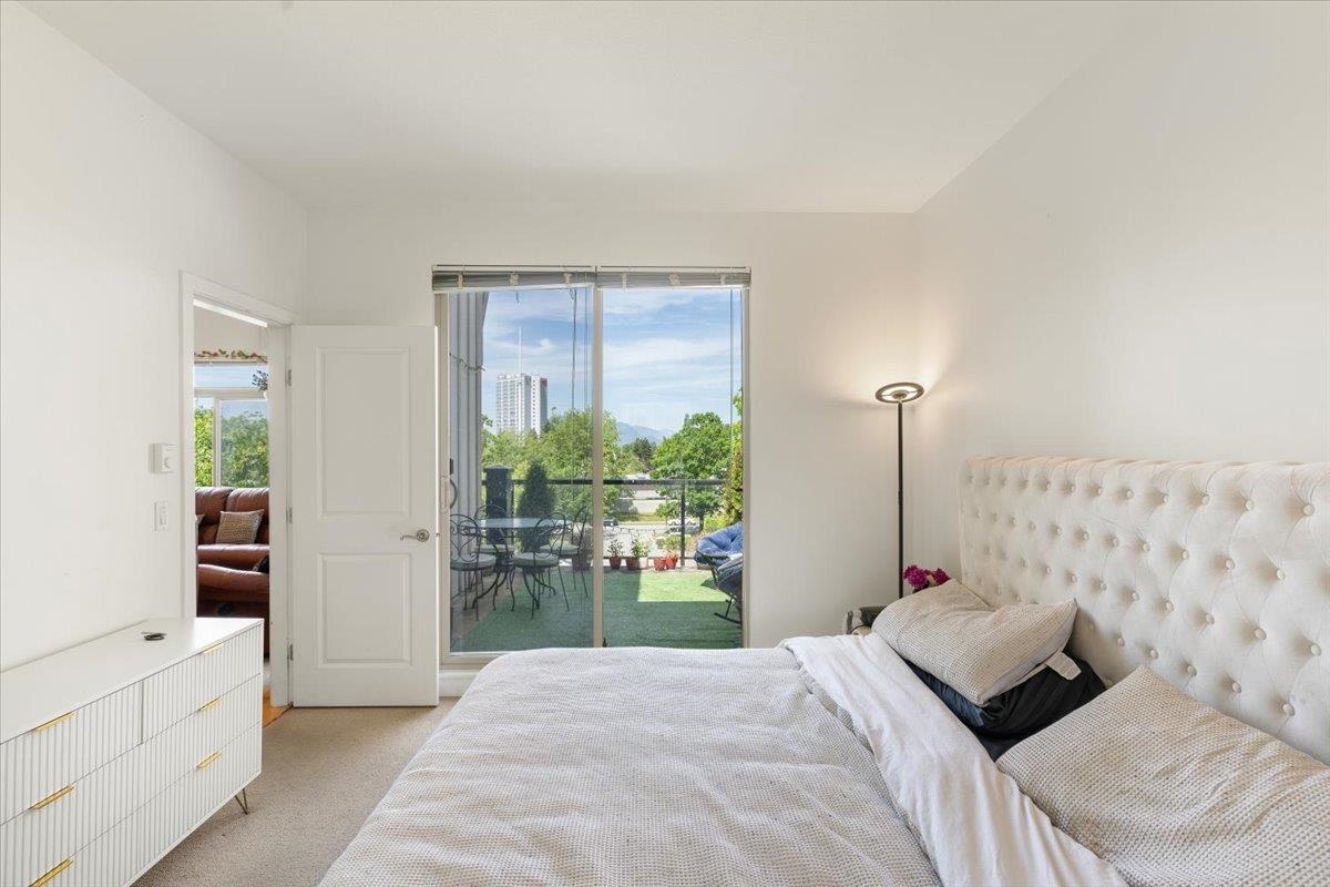 Primary Bathroom Photo of 415 10180 153 Street, Surrey, BC