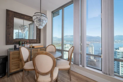 Breakfast Nook Photo of PH2 1288 W Georgia Street, Vancouver, BC