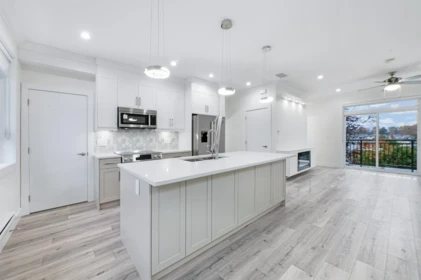 11 8181 135a Street, Surrey, BC, Surrey — Townhouse for sale