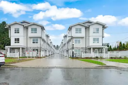 11 8181 135a Street, Surrey, BC, Surrey — Townhouse for sale