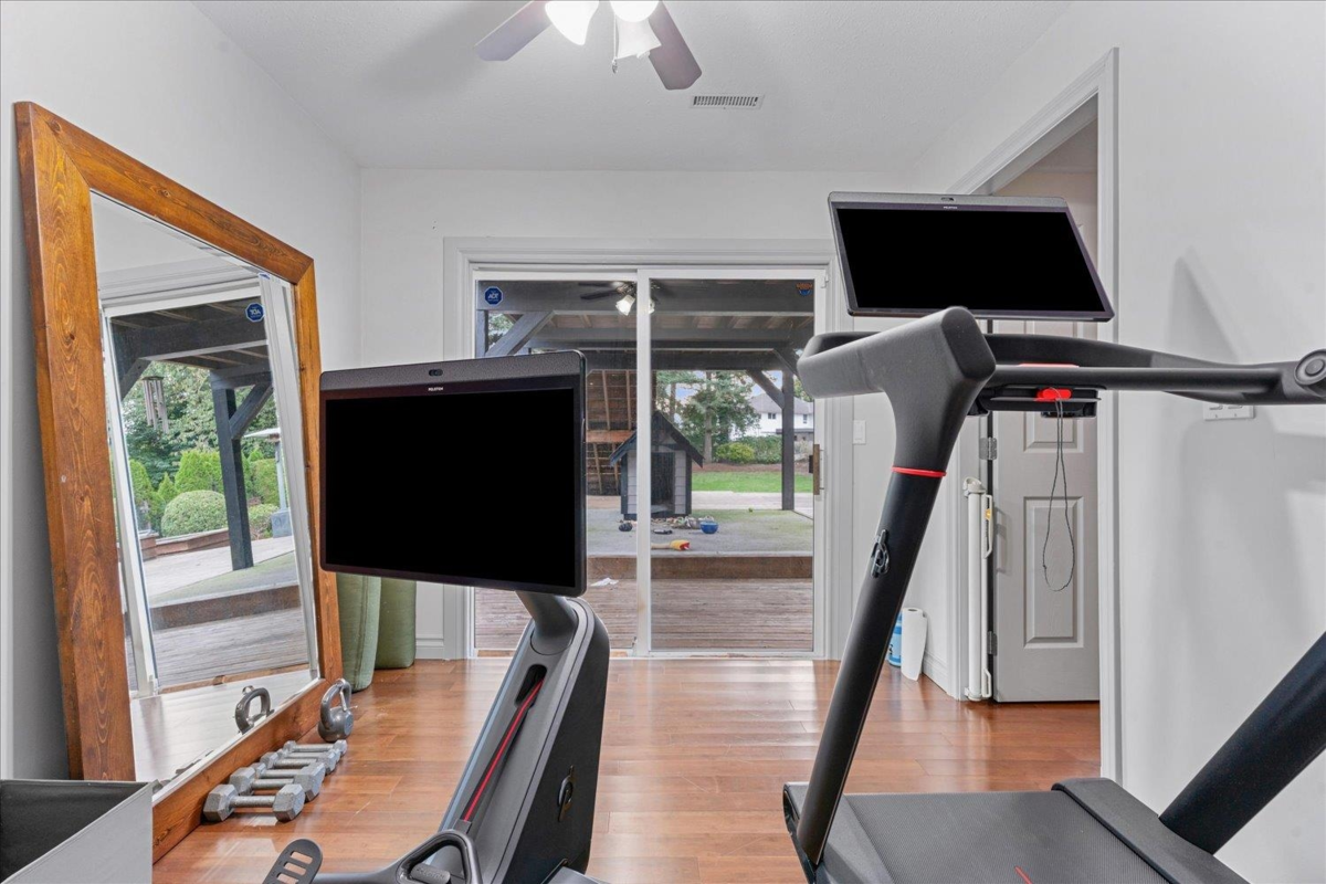 Garden / Landscaping Photo of 6787 Chilliwack River Road, Chilliwack, BC