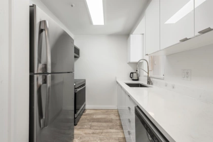 1401 811 Helmcken Street, Vancouver, BC, Vancouver — Apartment/Condo for sale
