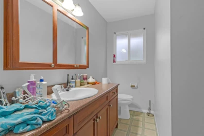 8714 151b Street, Surrey, BC, Surrey — Single Family Residence for sale