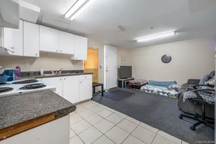 Laundry Room Photo of 475 SE Marine Drive, Vancouver, BC