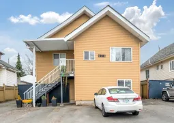 475 SE Marine Drive, Vancouver, BC