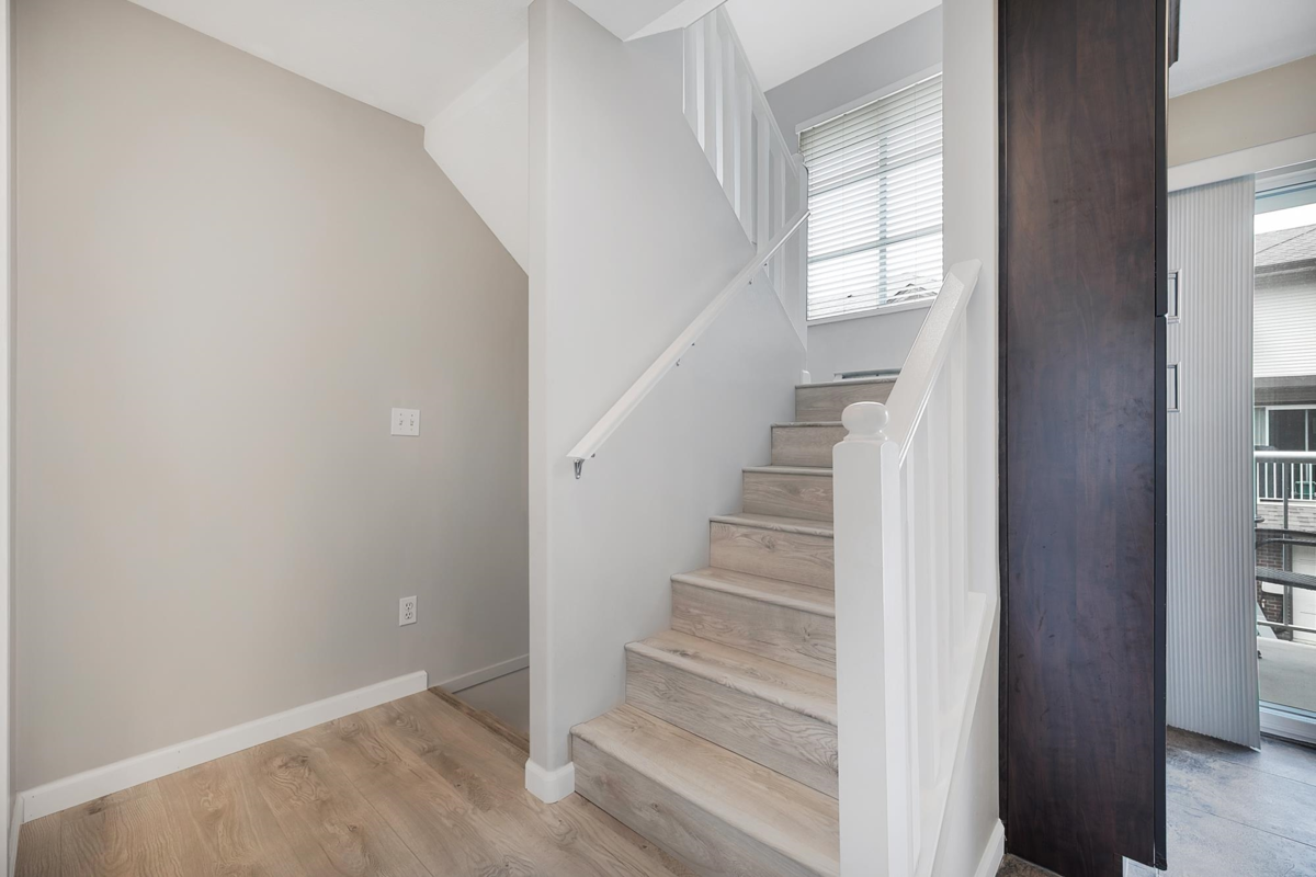 Powder Room Photo of 61 2450 Lobb Avenue, Port Coquitlam, BC