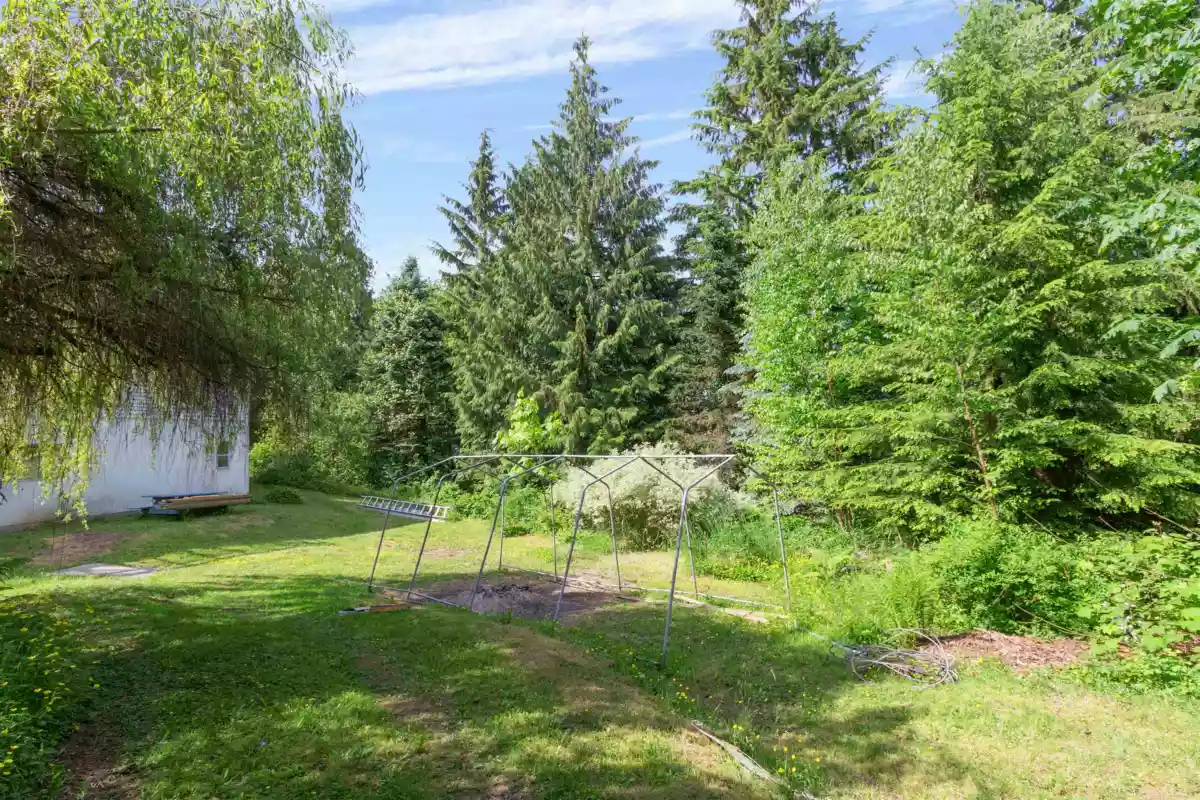 Outdoor Kitchen Photo of 9526 Slater Street, Mission, BC