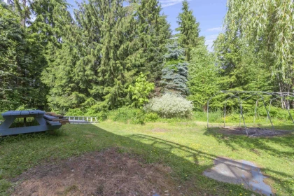 Hot Tub / Spa Photo of 9526 Slater Street, Mission, BC