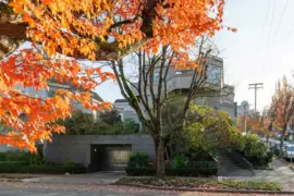 51 870 W 7th Avenue, Vancouver, BC