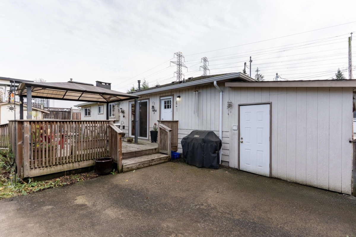 Hallway Photo of 11735 74 Avenue, Delta, BC