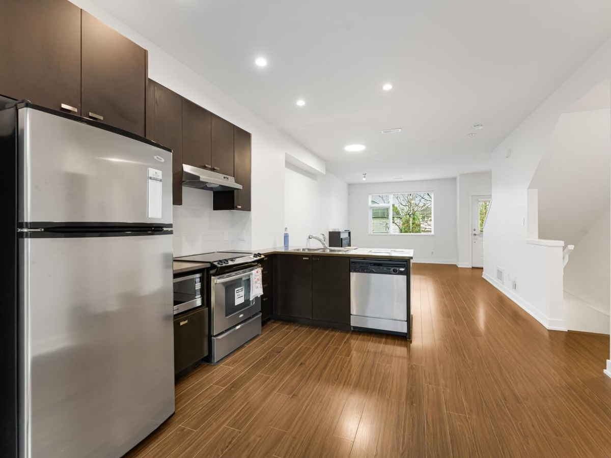 Dining Area Photo of 10 4099 No. 4 Road, Richmond, BC