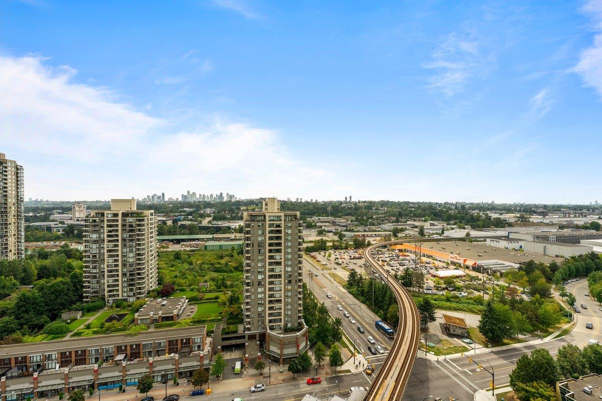 Bedroom 2 Photo of 1711 2186 Gilmore Avenue, Burnaby, BC