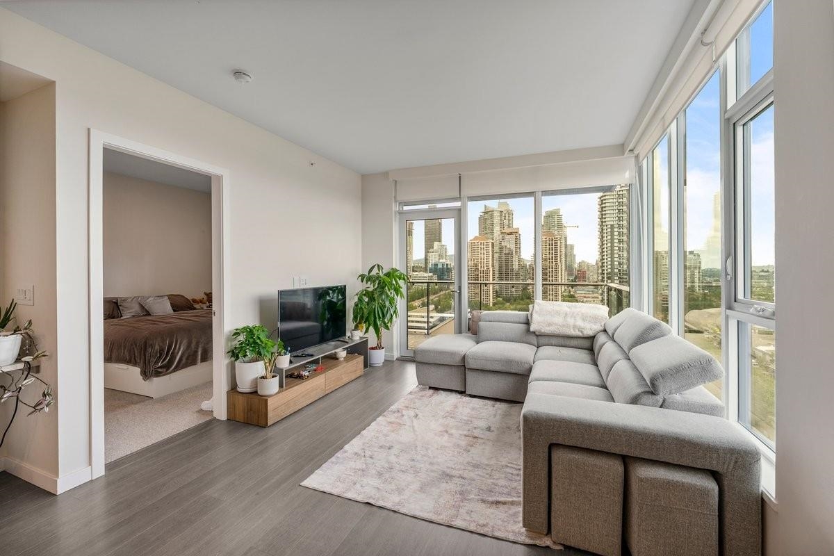 Family Room Photo of 1711 2186 Gilmore Avenue, Burnaby, BC