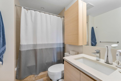 1711 2186 Gilmore Avenue, Burnaby, BC, Burnaby — Apartment/Condo for sale