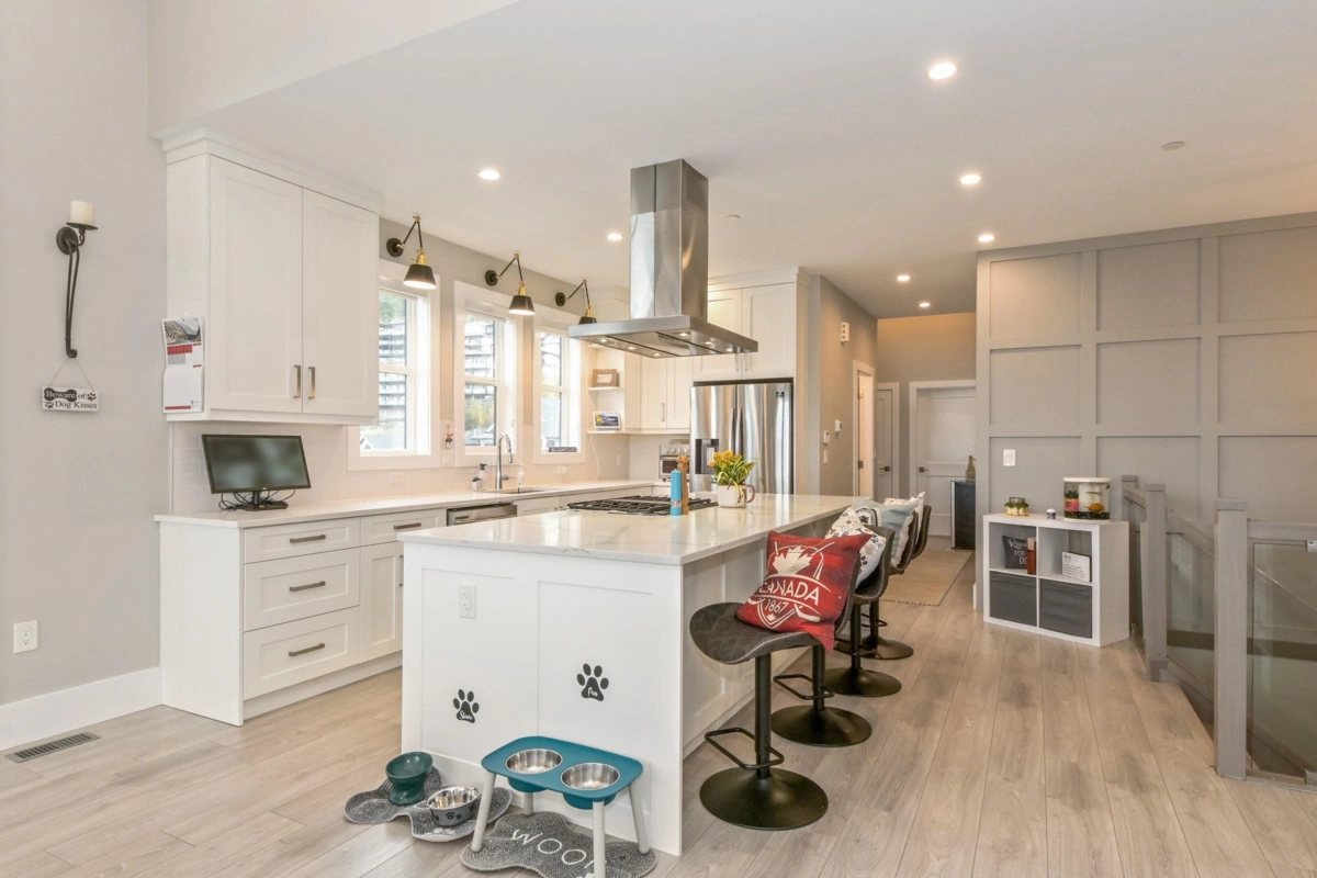 Kitchen Island Photo of 27 8295 Nixon Road, Chilliwack, BC