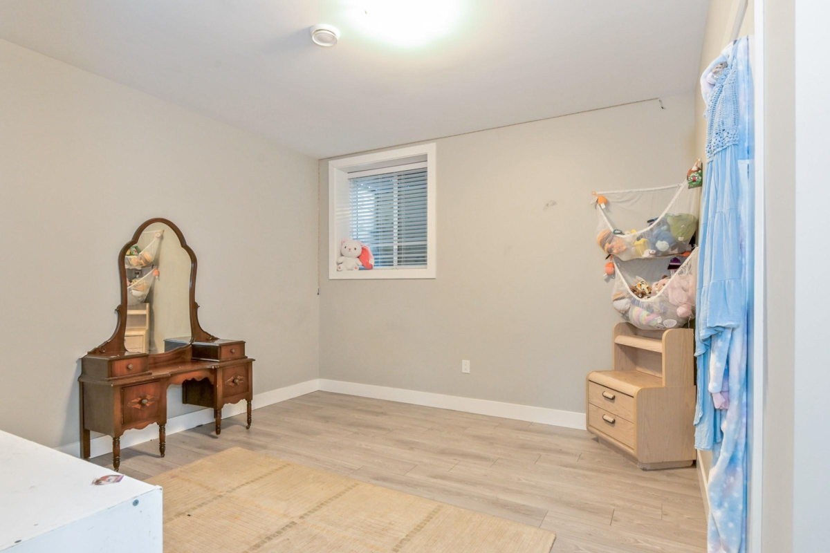 Staircase Photo of 27 8295 Nixon Road, Chilliwack, BC