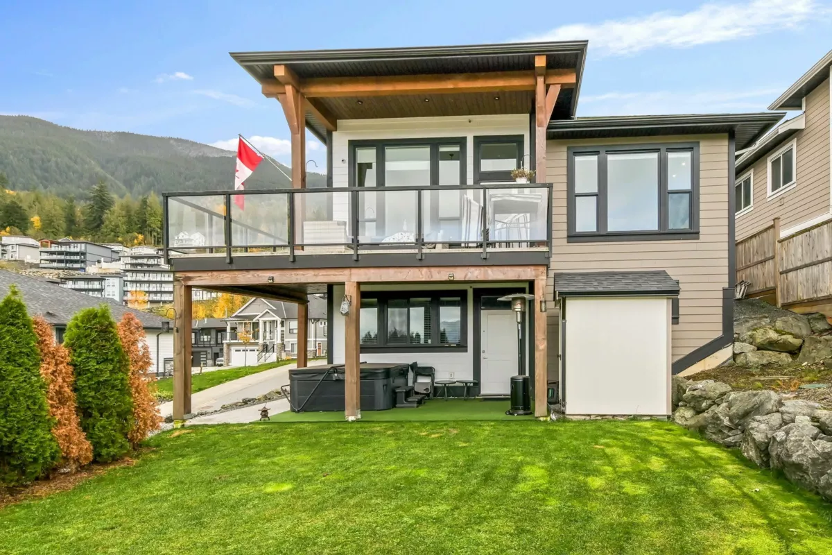 Swimming Pool Photo of 27 8295 Nixon Road, Chilliwack, BC