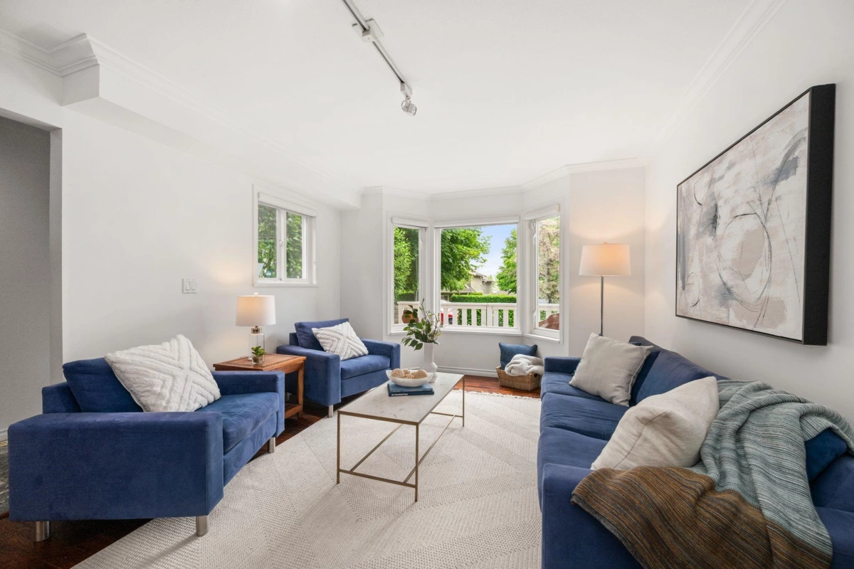 Family Room Photo of 262 E 10th Street, North Vancouver, BC