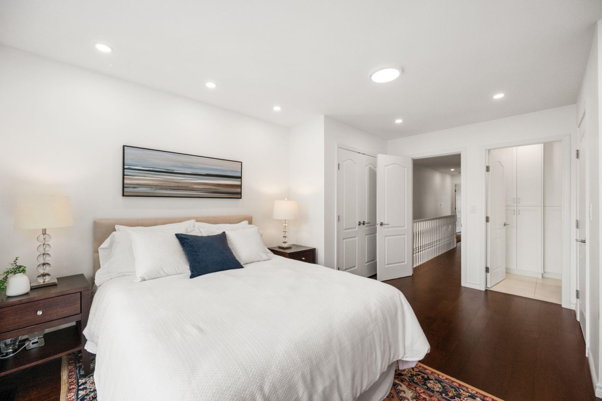 Office / Den Photo of 262 E 10th Street, North Vancouver, BC