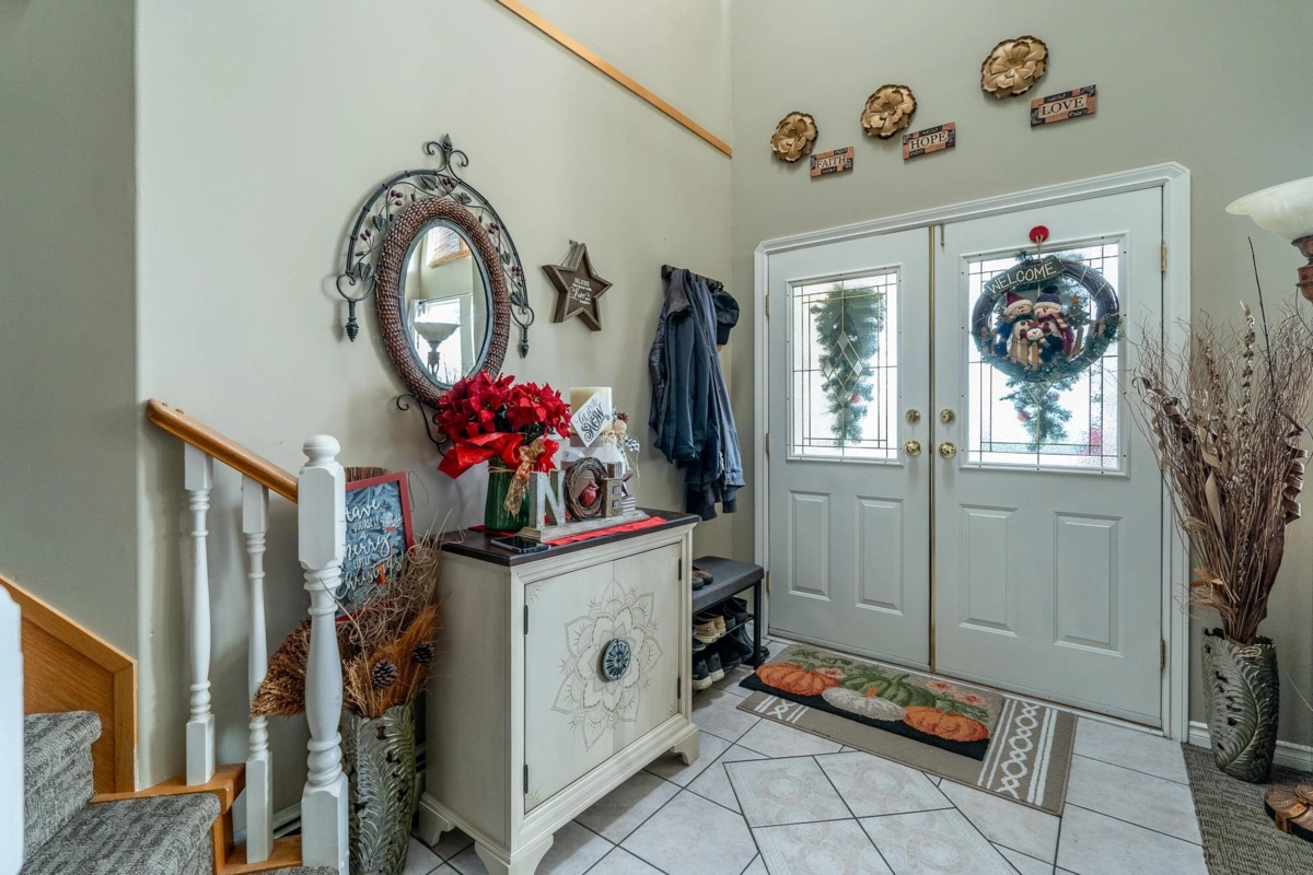 Kitchen Photo of 35683 Timberlane Drive, Abbotsford, BC