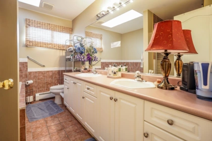 Mudroom Photo of 35683 Timberlane Drive, Abbotsford, BC