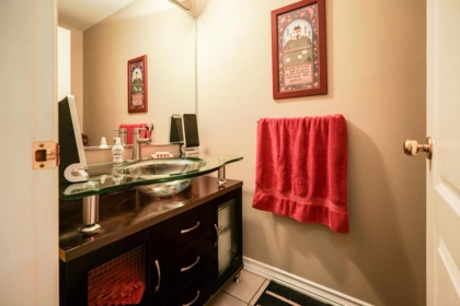 Powder Room Photo of 35683 Timberlane Drive, Abbotsford, BC