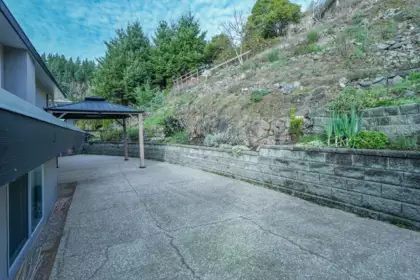 Swimming Pool Photo of 35683 Timberlane Drive, Abbotsford, BC