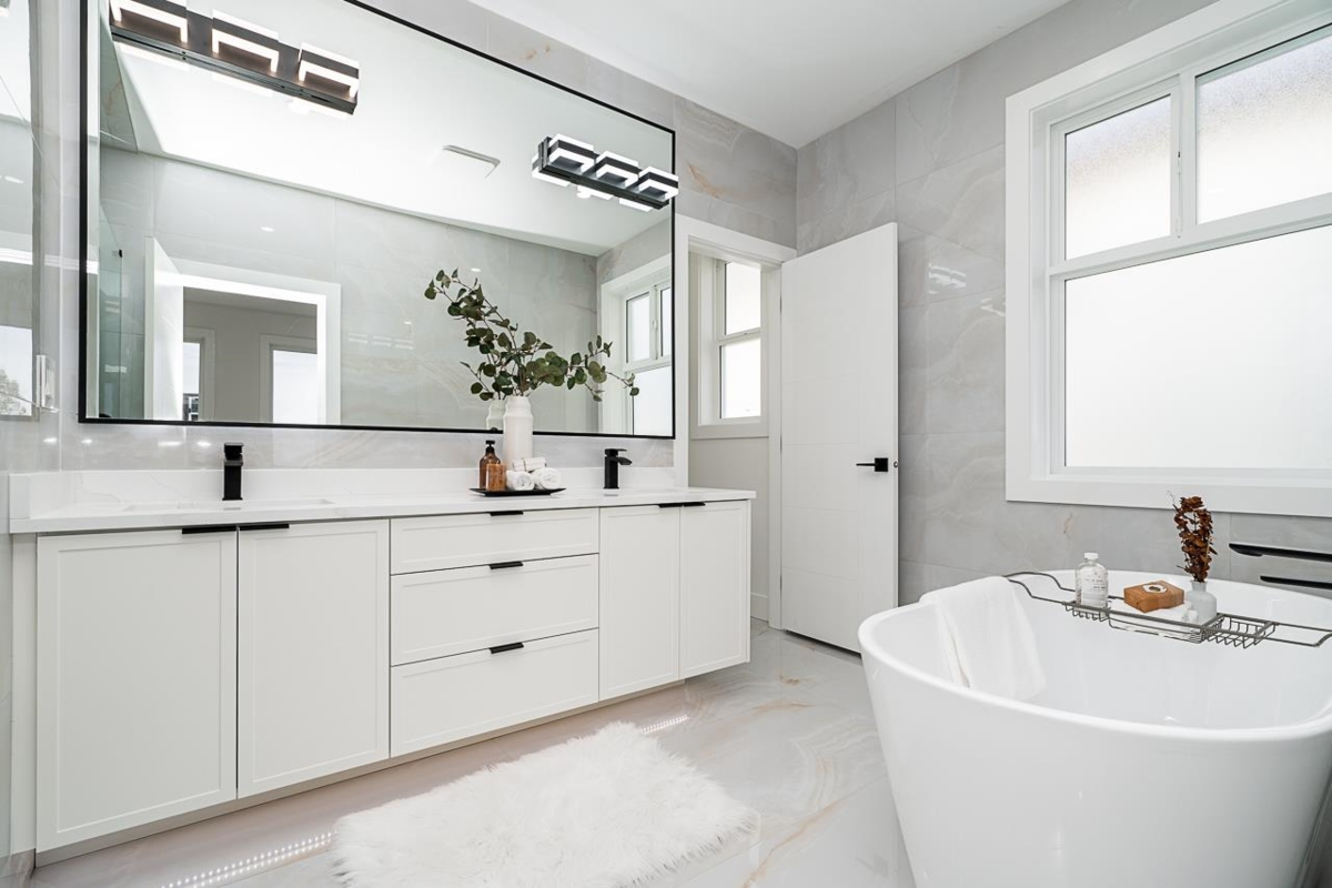 Bedroom 4 Photo of 7128 204 Street, Langley, BC