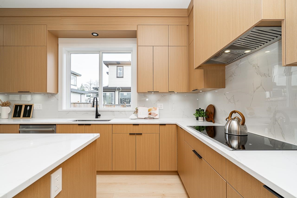 Breakfast Nook Photo of 7128 204 Street, Langley, BC