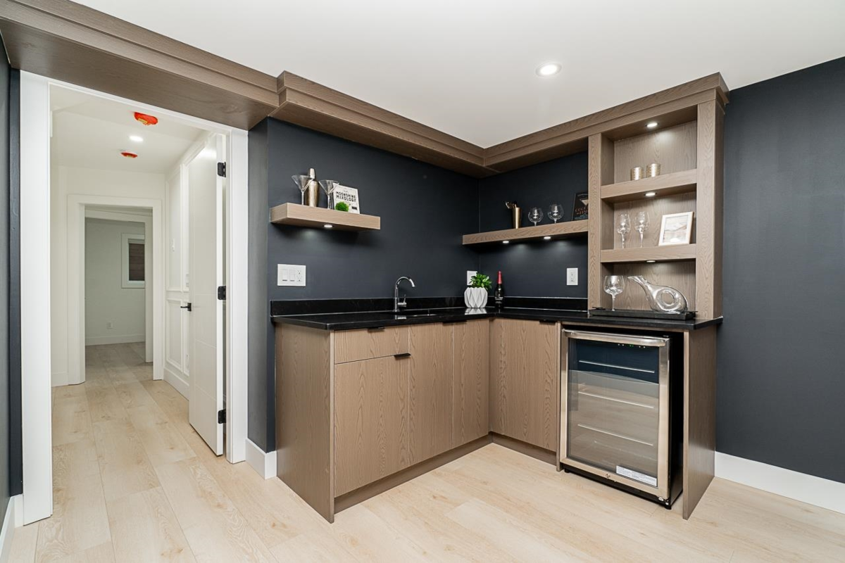 Garage Interior Photo of 7128 204 Street, Langley, BC