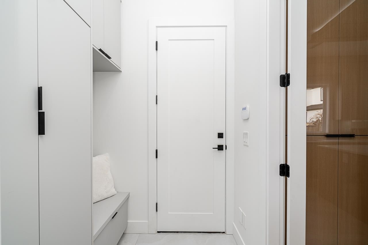 Hallway Photo of 7128 204 Street, Langley, BC